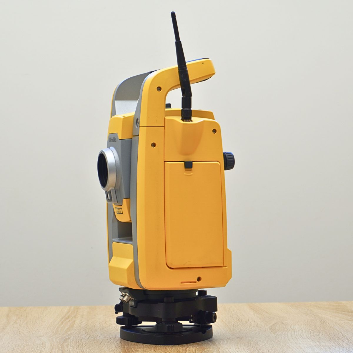 Stazione Totale Trimble S3 2" Robotica – Ricondizionata